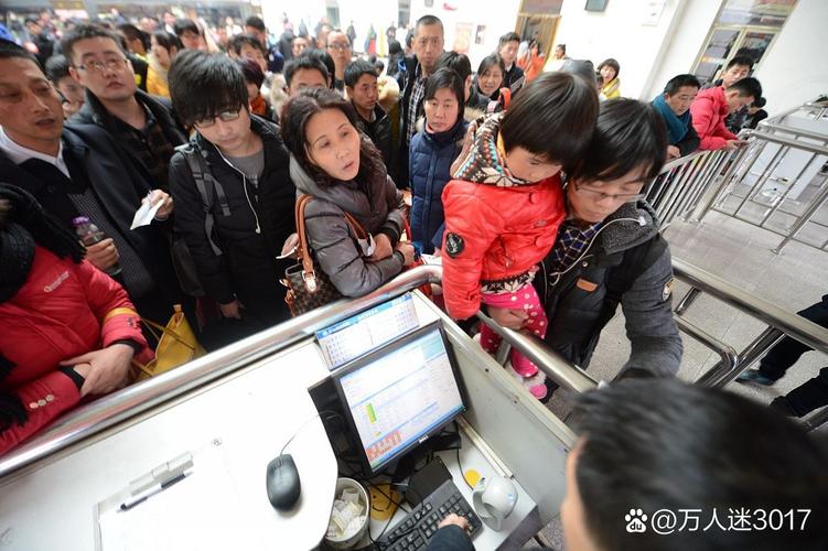 國慶黃金周鐵路車票銷售火爆 累計(jì)售出超1億張，出行熱情點(diǎn)燃黃金周